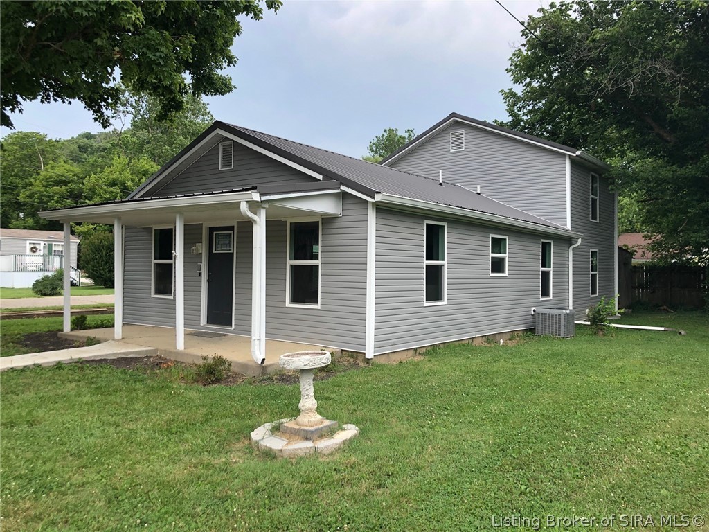 Colleen Robertson Lawrenceburg Lohmiller Real Estate